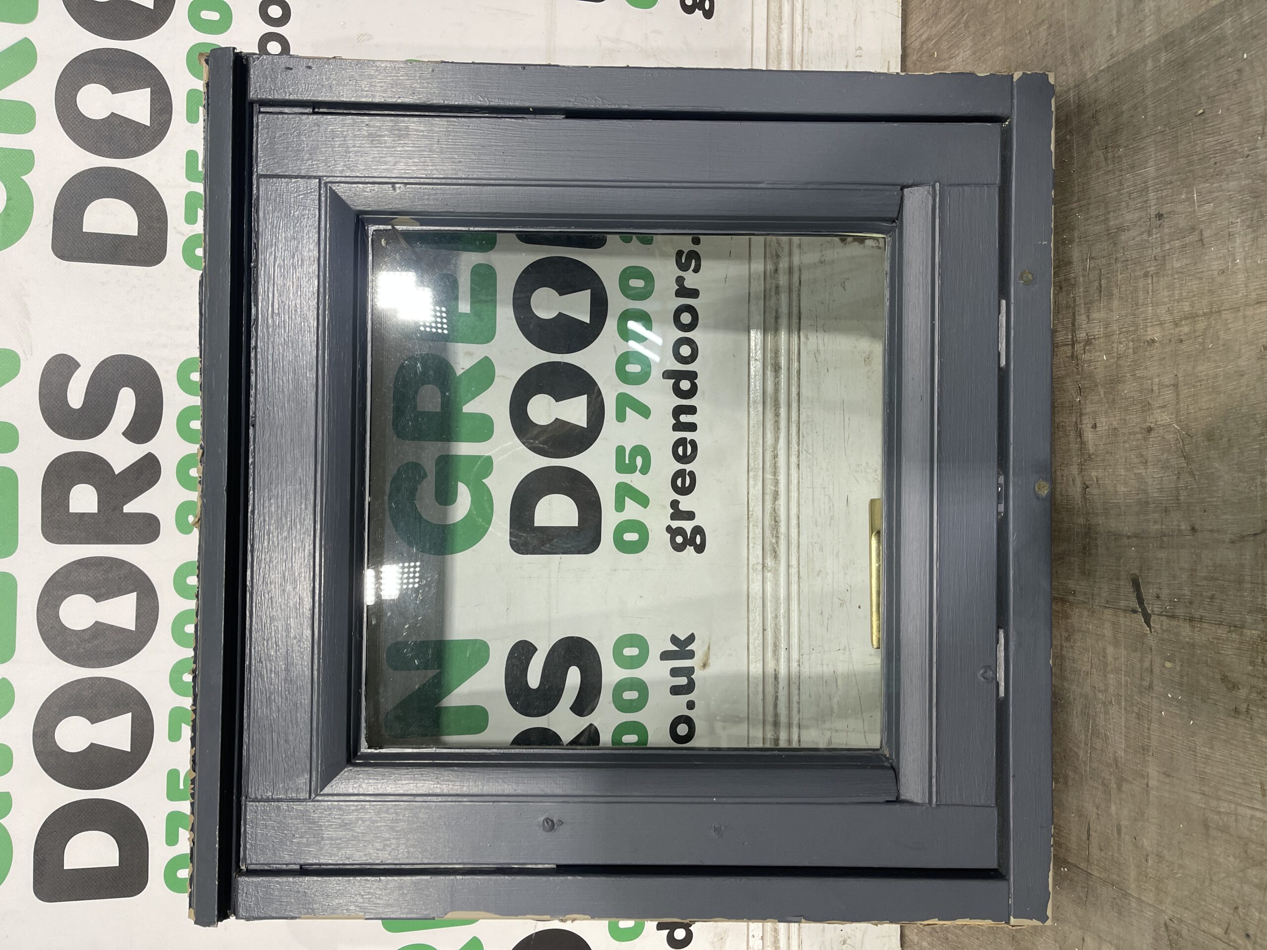 TINY BATHROOM CASEMENT WINDOW TOP HUNG DOIBLE GLAZED EXTERNAL EXTERIOR SMALL