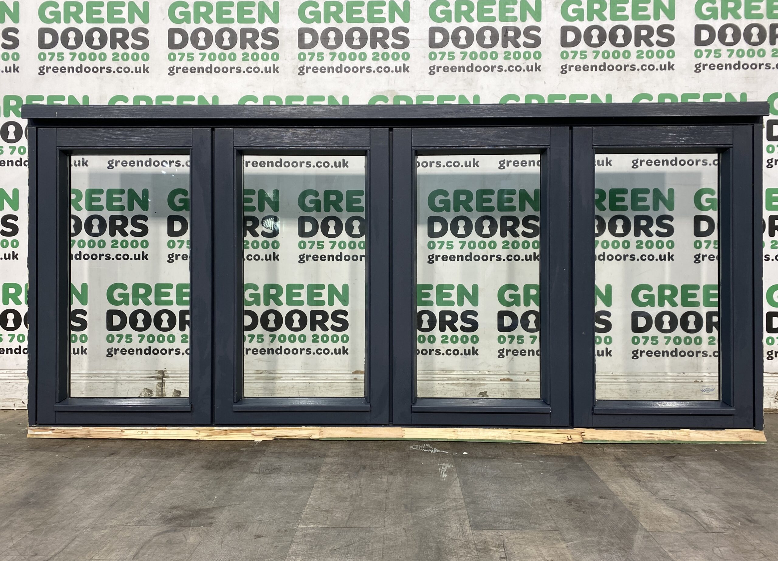 WIDE WOODEN CASEMENT WINDOW EXTERNAL EXTERIOR DOUBLE GLAZED OUTWARDS TIMBER