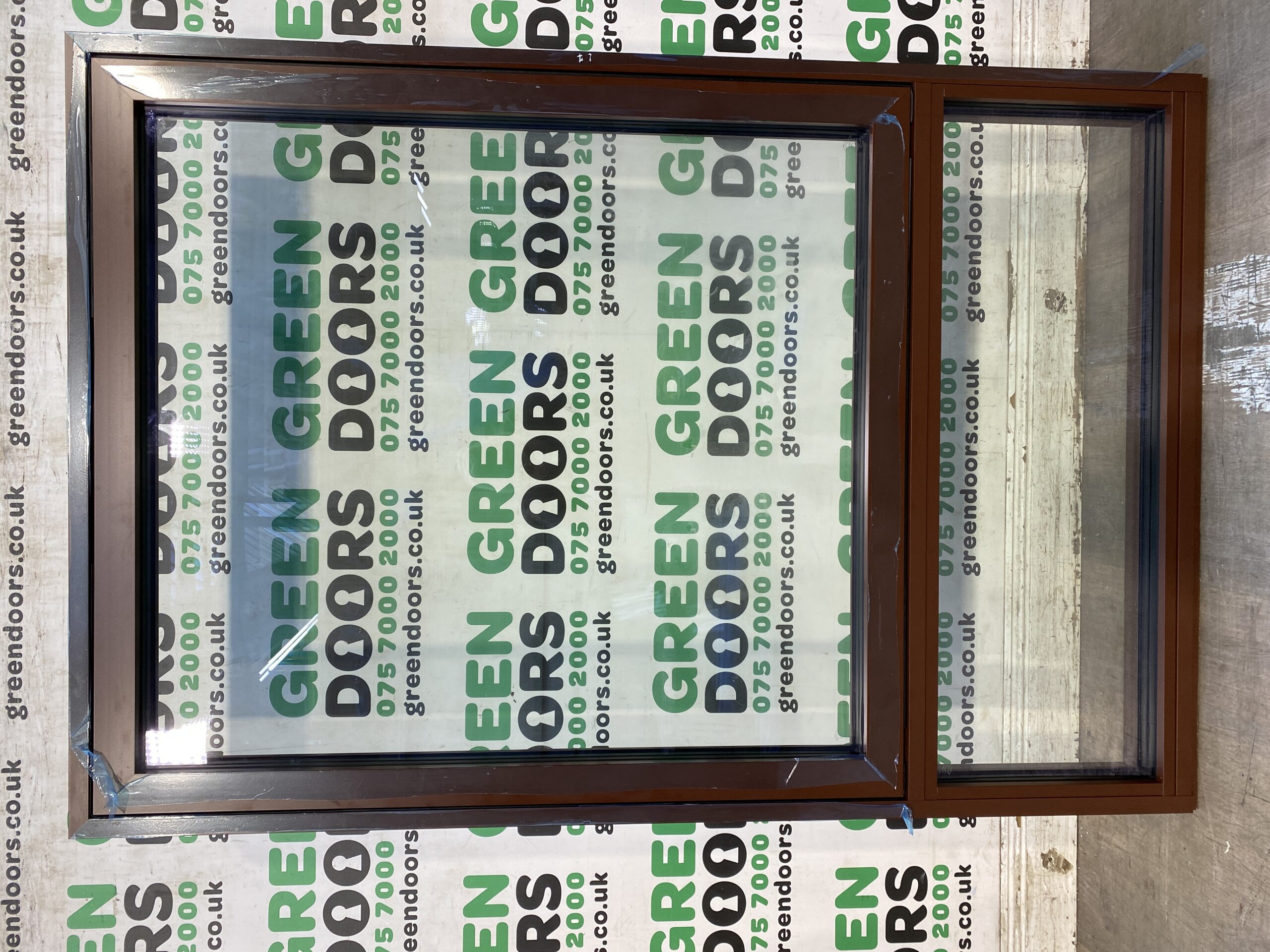 OUTWARDS OPENING CASEMENT WINDOW TOP HUNG KLOEBER TRIPLE GLAZED ALUMINIUM WOOD