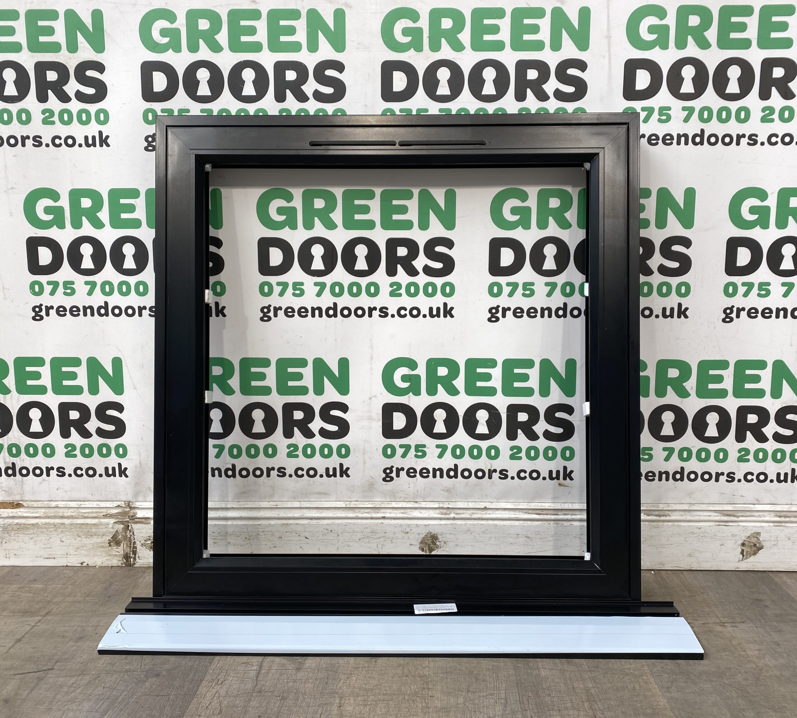 BLACK TOP HUNG WINDOW CASEMENT EXTERNAL DOUBLE GLAZED ORIGIN ALUMINIUM EXTERNAL