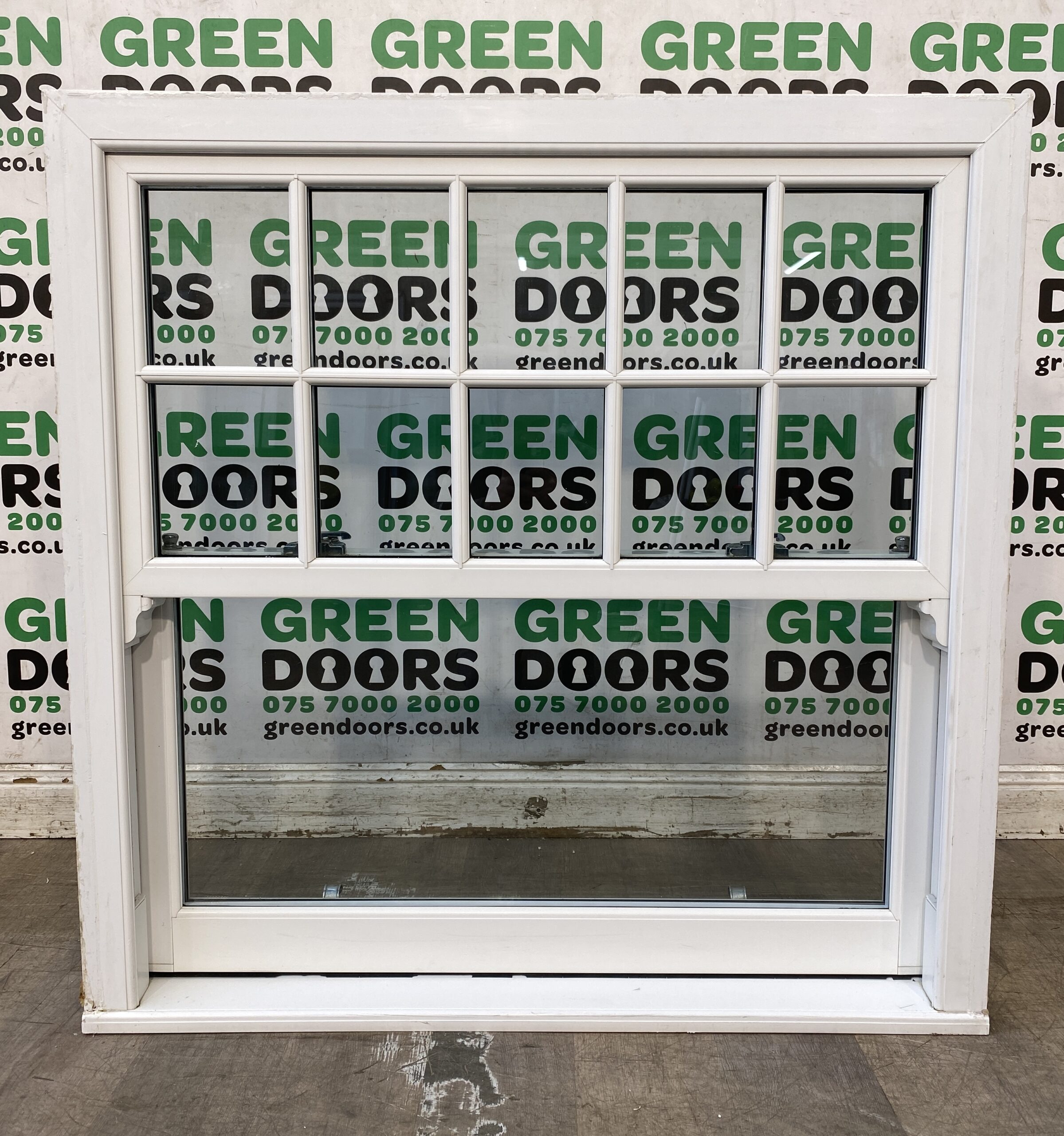 PLASTIC BOX SASH WINDOW USED UPVC EXTERNAL EXTERIOR DOUBLE GLAZED WHITE PVCU