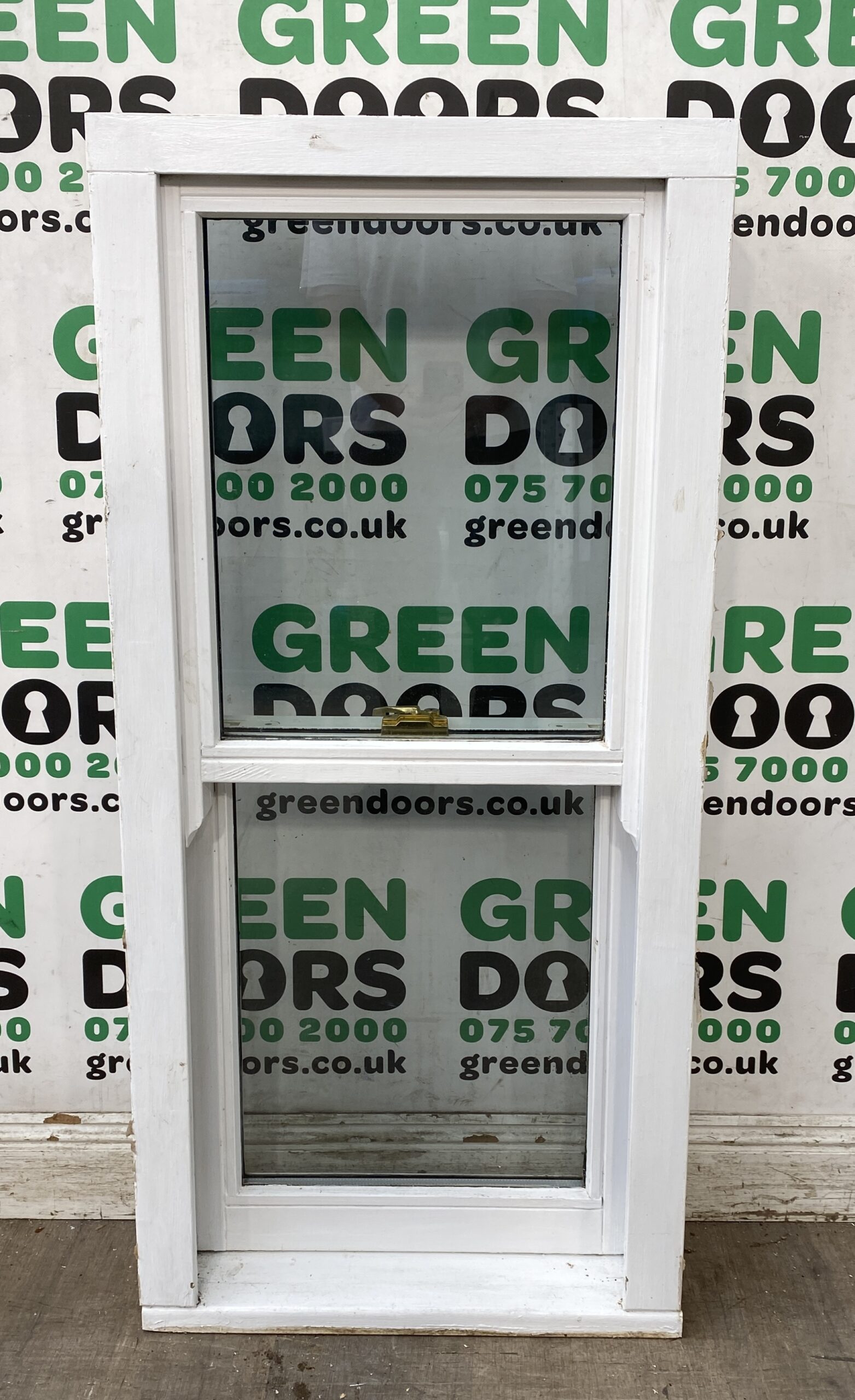 USED WHITE WOODEN BOX SASH WINDOW DOUBLE GLAZED TIMBER EXTERIOR POWDER COATED