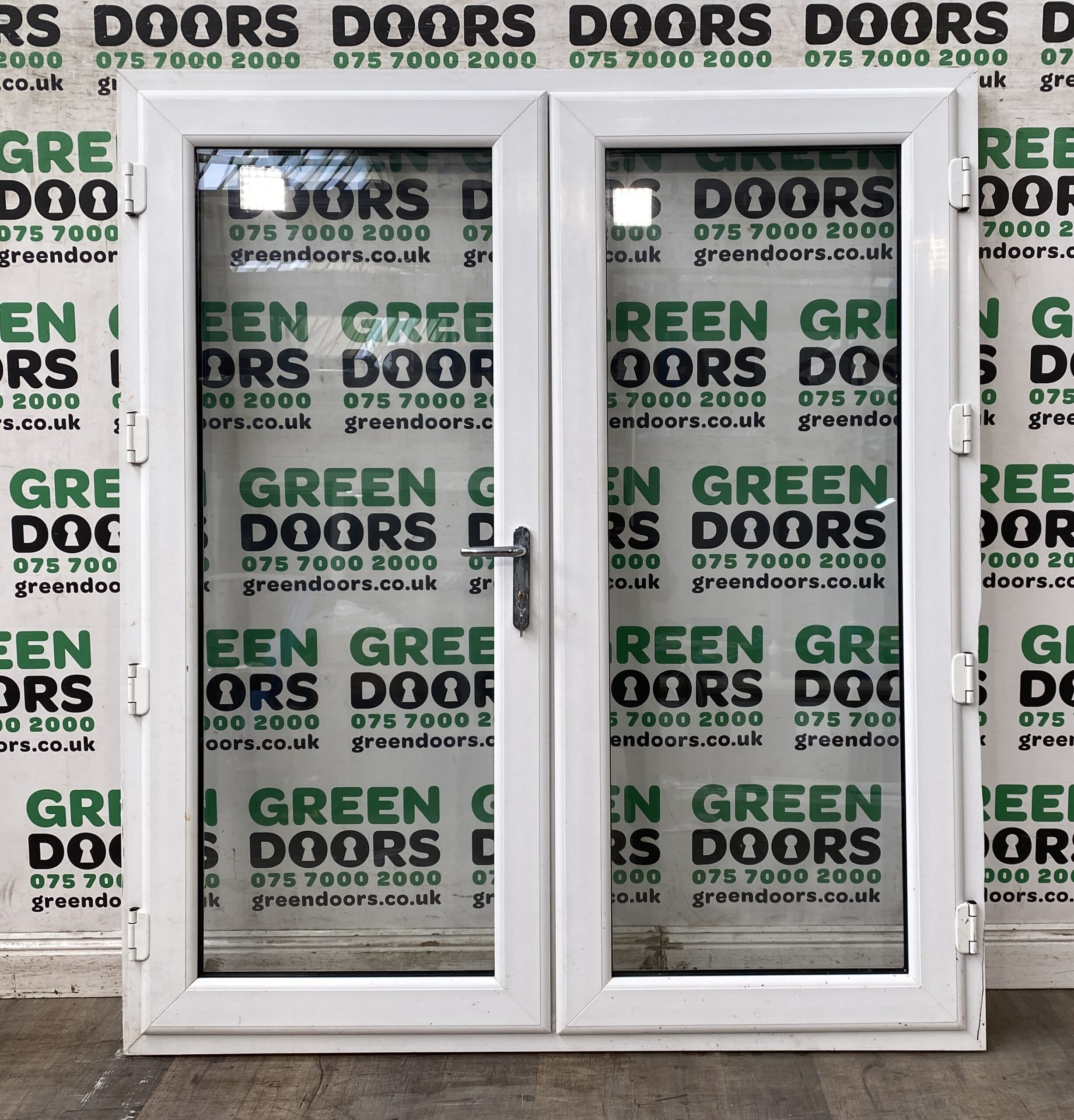 UPVC WIDE FRENCH DOORS WHITE EXTERNAL DOUBLE GLAZING USED EXTERIOR PLASTIC FRAME