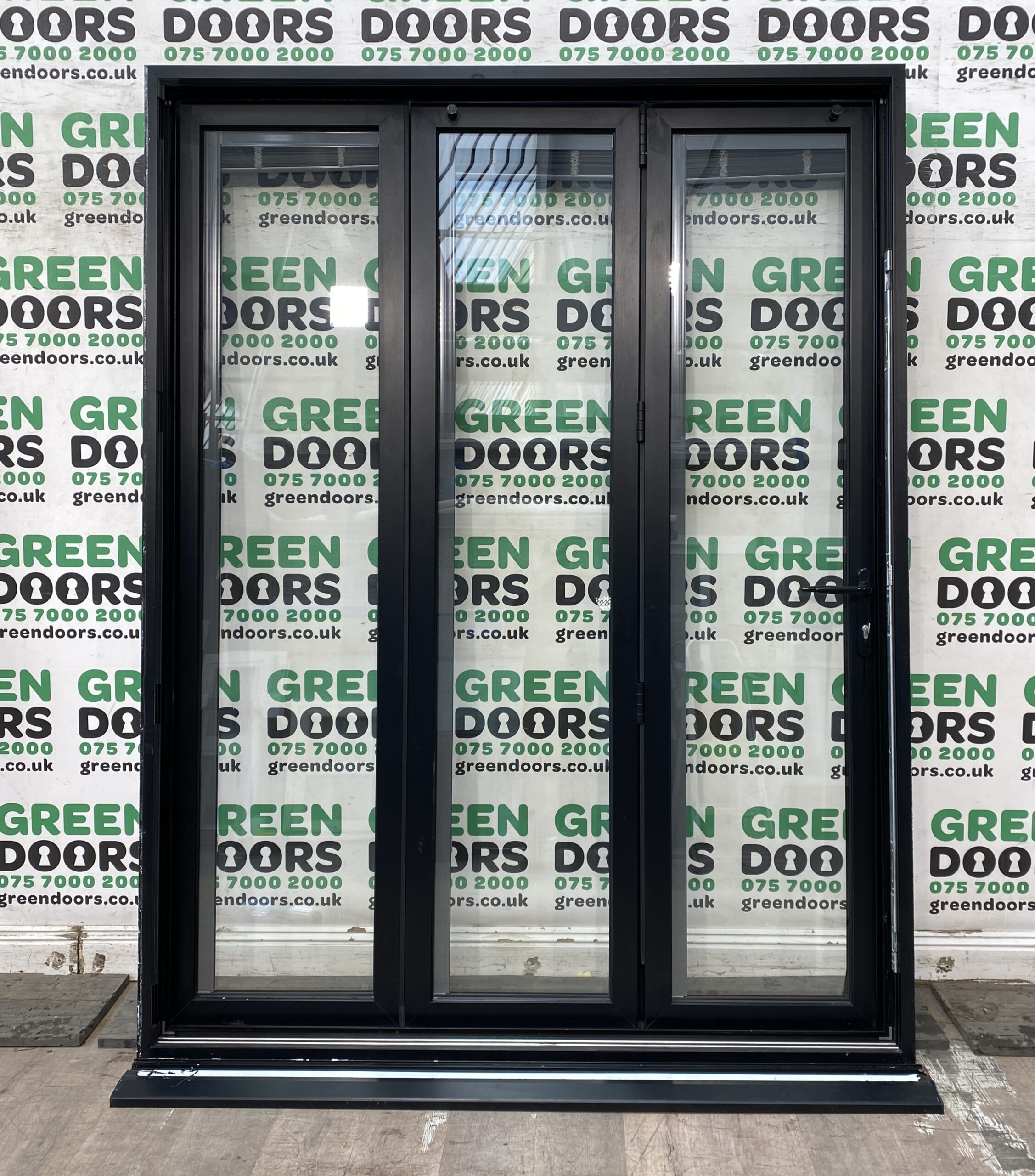 THIN NARROW BIFOLDING DOORS BIFOLDS BI-FOLD BLACK INTEGRAL BLINDS EXTERNAL USED