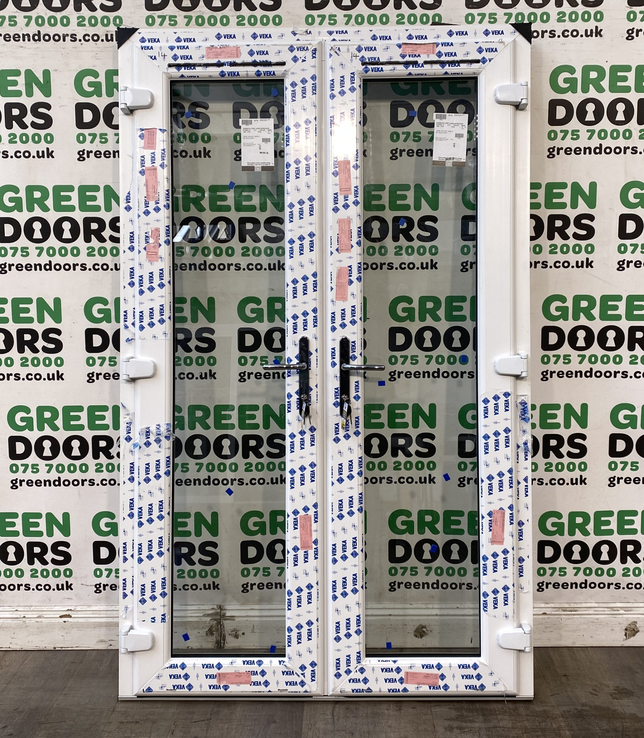 WHITE UPVC FRENCH DOORS BRAND NEW NARROW THIN EXTERNAL DOUBLE GLAZED EXTERIOR