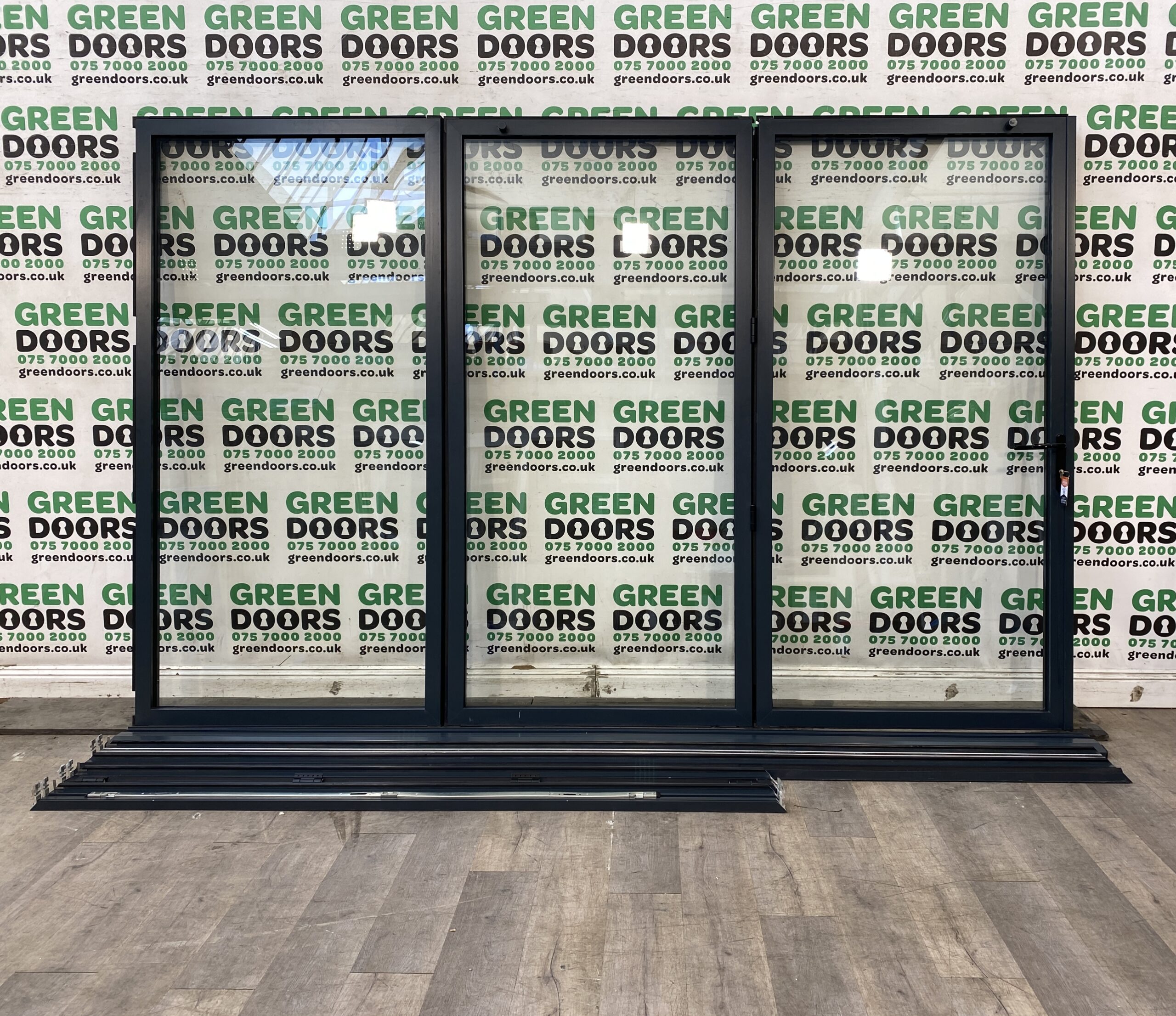 ANTHRACITE GREY BIFOLDING DOORS SMART VISOFOLD 1000  RAL 7016 WIDE BIG ALUMINIUM