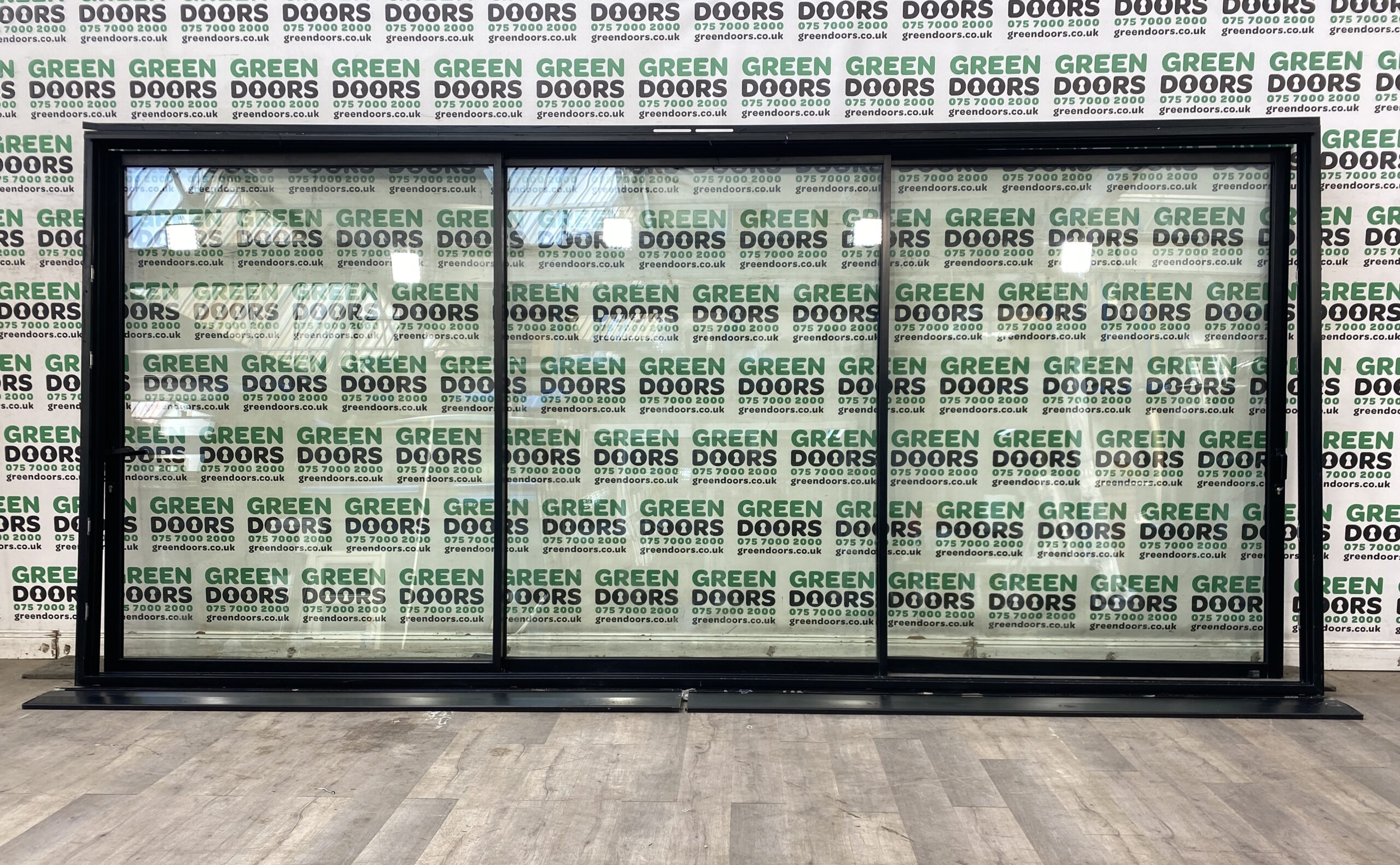 BIG WIDE SLIDERS DOORS SLIDING EXTERNAL ALUMINIUM BLACK DOUBLE GLAZED ALI