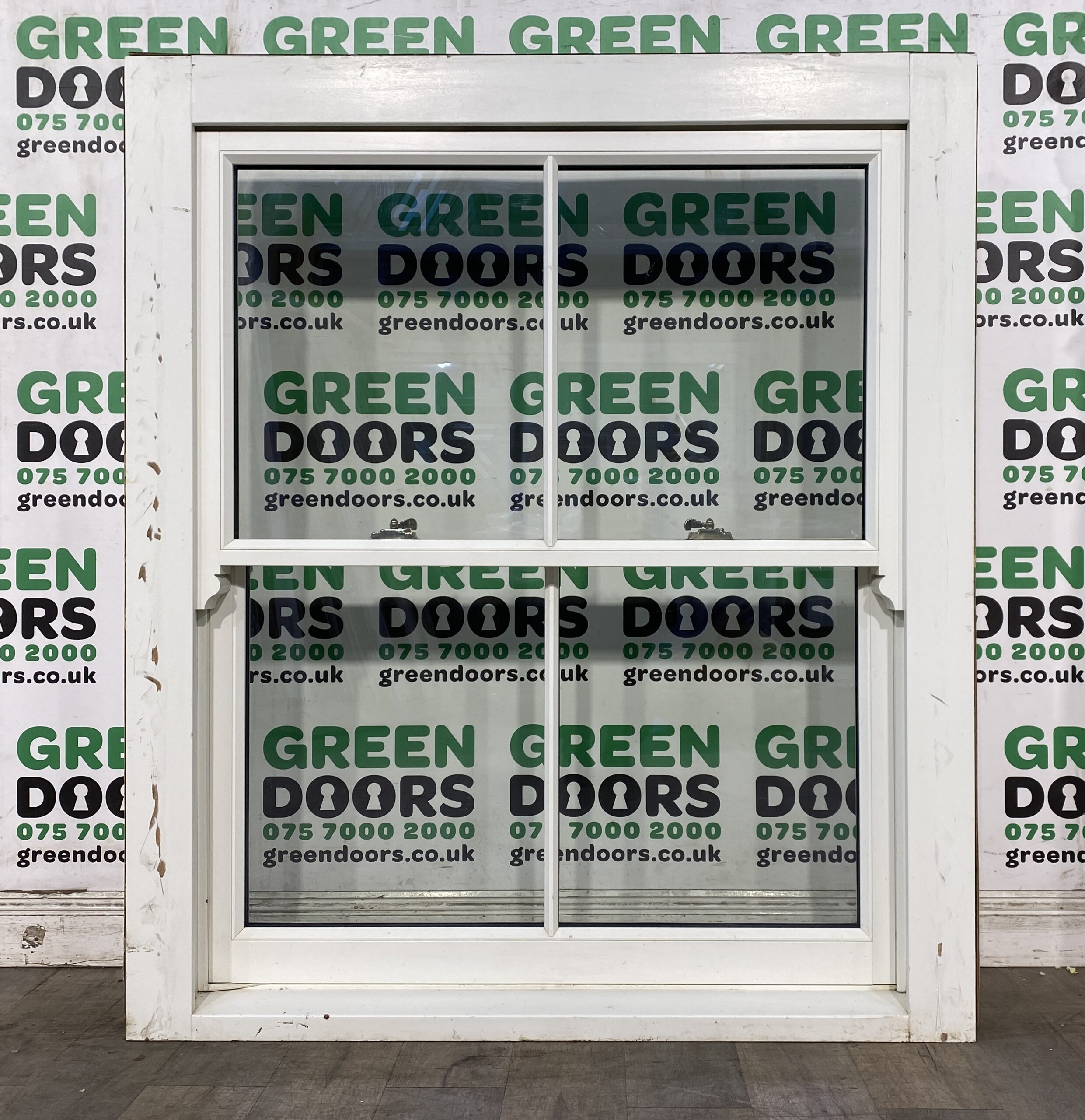 WOODEN BOX SASH WINDOW DOUBLE GLAZED EXTERNAL EXTERIOR WHITE USED GEORGIAN BARS